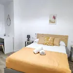 Céntrico Conjunto Habitacional Alicante