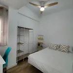 Céntrico Conjunto Habitacional Alicante