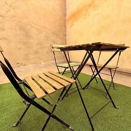 Céntrico Conjunto Habitacional Apartamento *